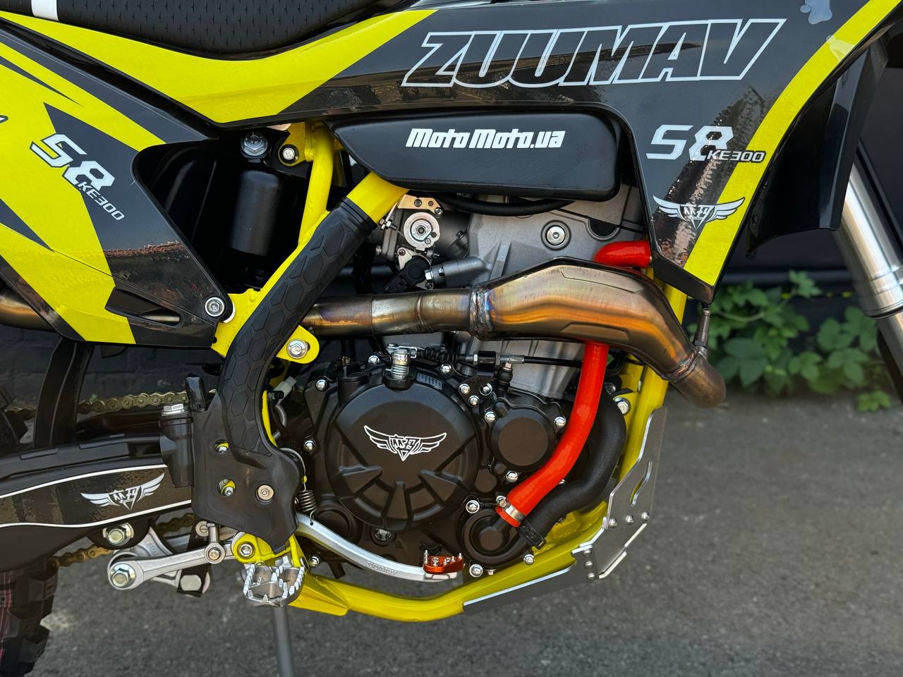 Мотоцикл ZUUMAV S8 FULL PRO (S8-KE300)
